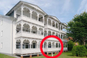Lage der Ferienwohnung 11 in der Strandresidenz Juliusruh Lage der Ferienwohnung 11 in der Strandresidenz Juliusruh