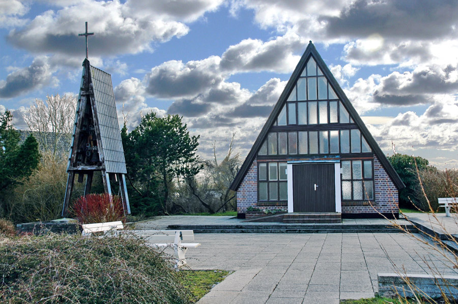 Kapelle Glowe im Jahr 2005