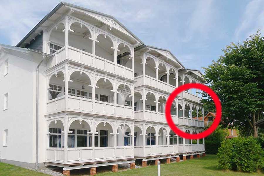 Lage der Ferienwohnung 4 in der Strandresidenz Juliusruh Lage der Ferienwohnung 4 in der Strandresidenz Juliusruh